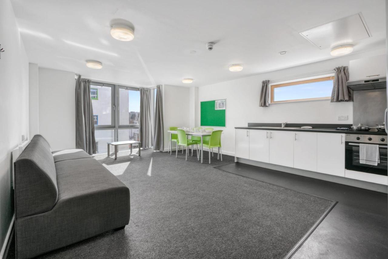 Bright & Central Room In Luton, Sleeps 2 Luton  Exterior foto