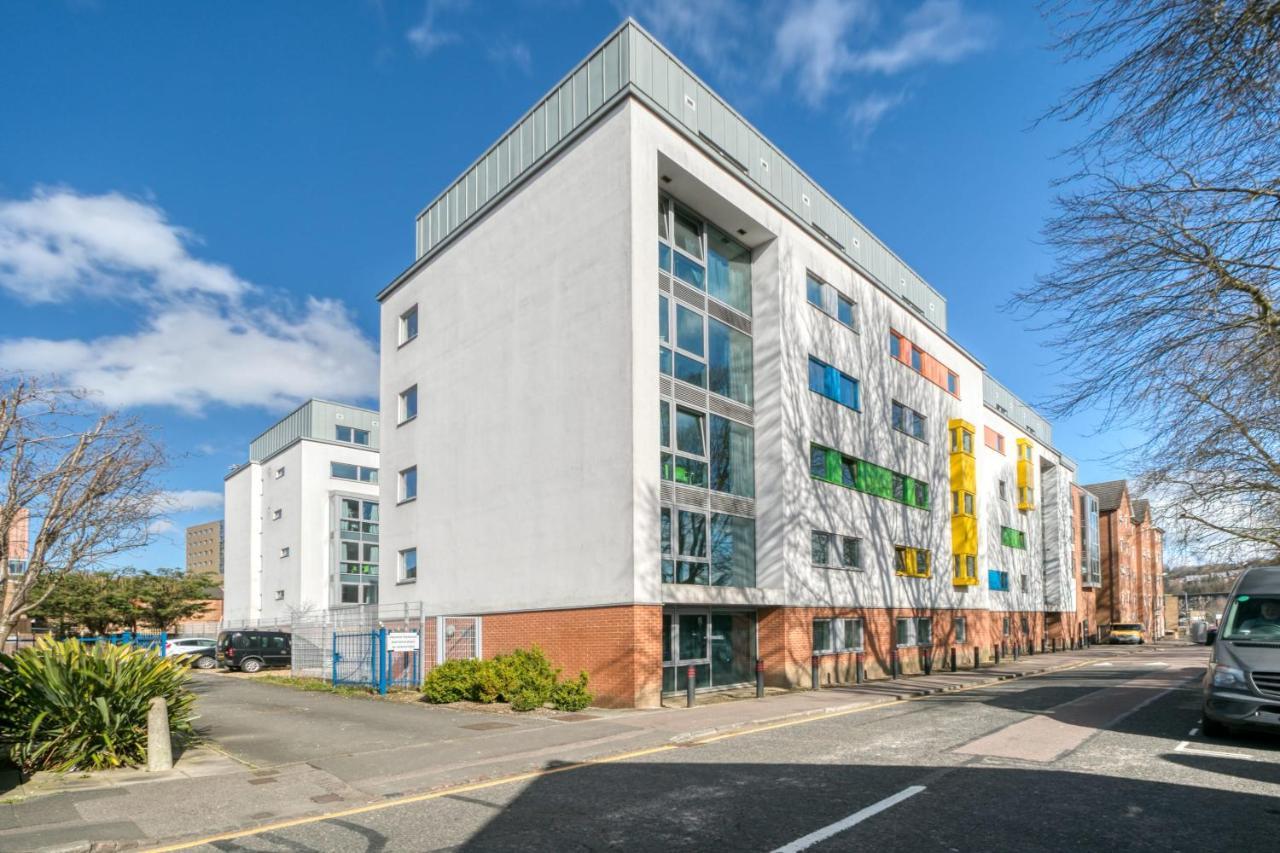 Bright & Central Room In Luton, Sleeps 2 Luton  Exterior foto